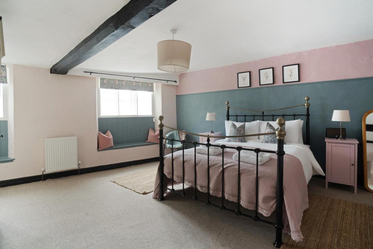 Redesdale View, High Street With Private Garden Appartement Moreton-in-Marsh Buitenkant foto