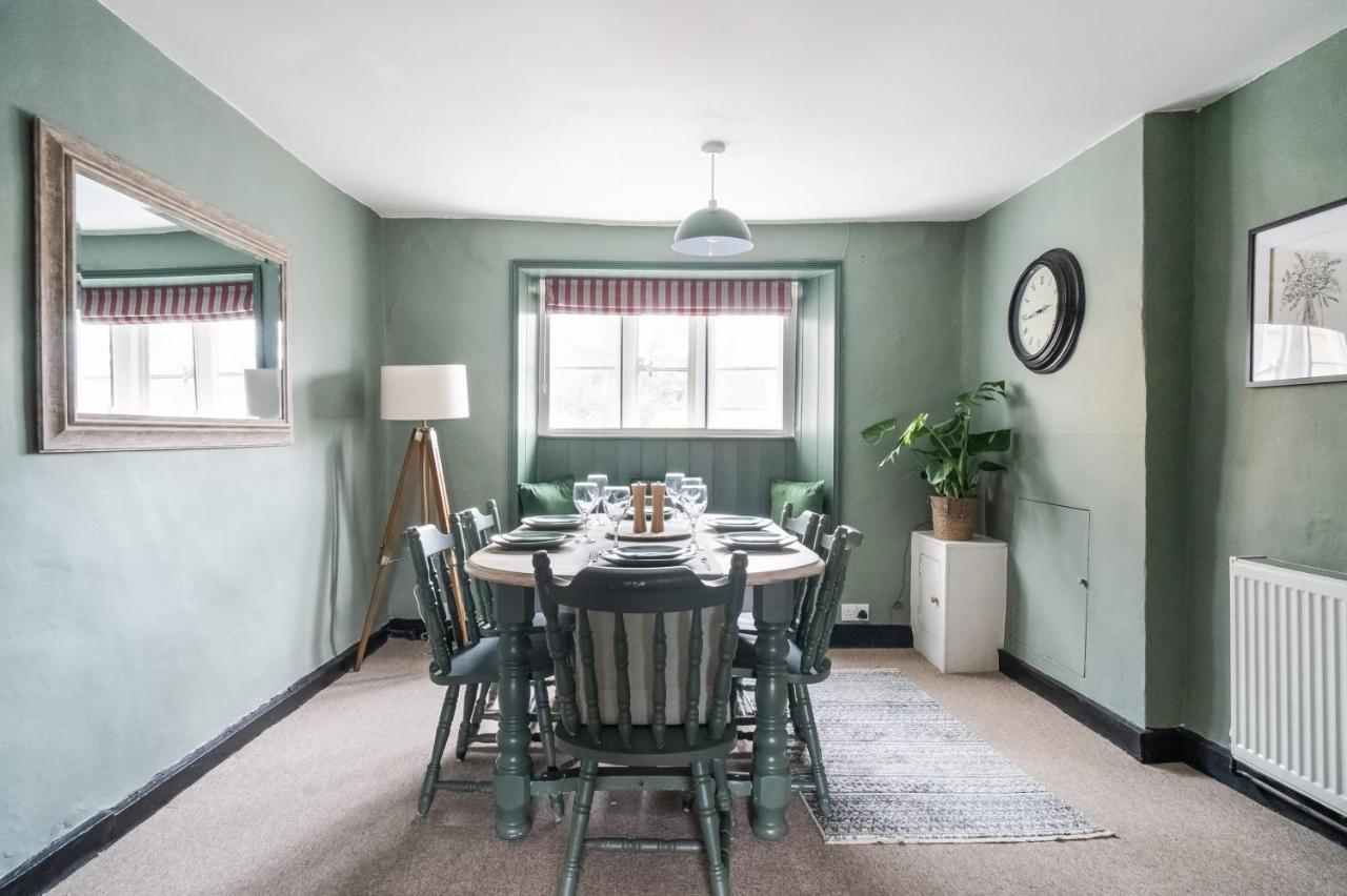 Redesdale View, High Street With Private Garden Appartement Moreton-in-Marsh Buitenkant foto