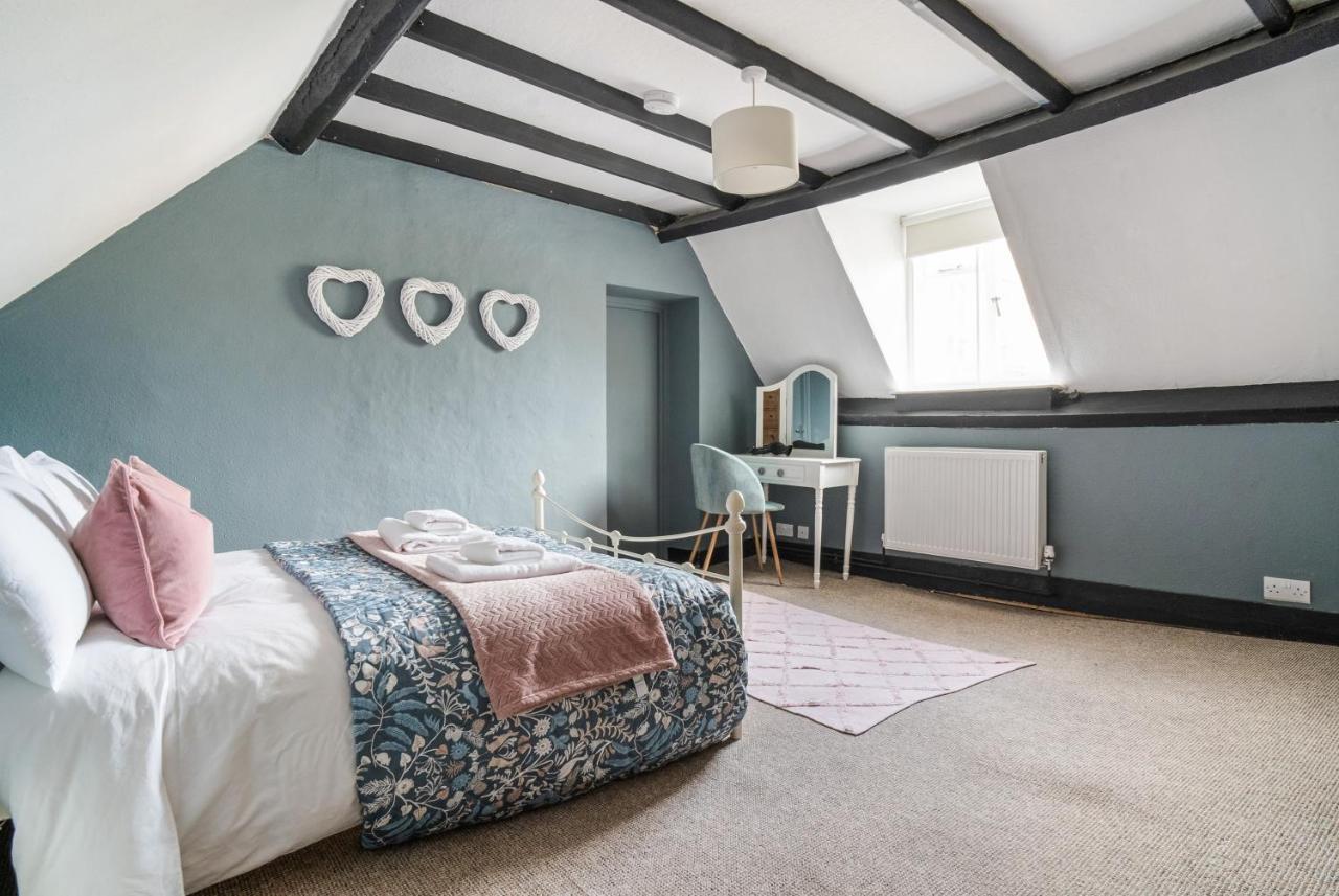 Redesdale View, High Street With Private Garden Appartement Moreton-in-Marsh Buitenkant foto
